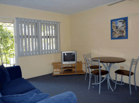 Forest Lodge Apartments - Coogee Beach Accommodation 3