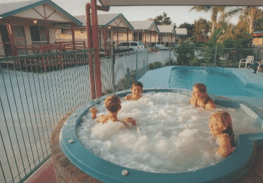 Dolphin Sands Holiday Cabins - Coogee Beach Accommodation 0