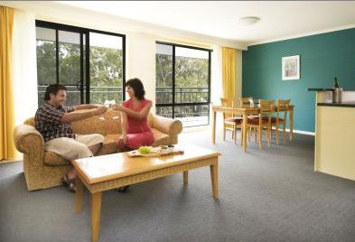 Flynns Beach Resort - Coogee Beach Accommodation 3