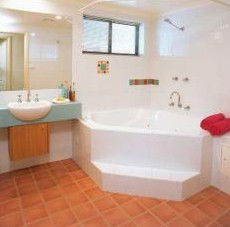 Flynns Beach Resort - Coogee Beach Accommodation 4