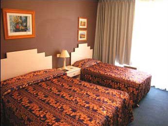 Addisons On Anzac - Coogee Beach Accommodation 4
