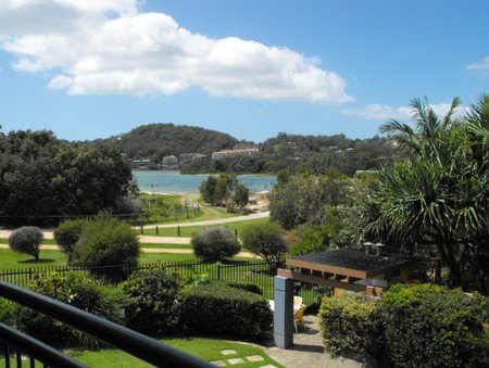 Currumbin Sands On The Beach - Coogee Beach Accommodation 2