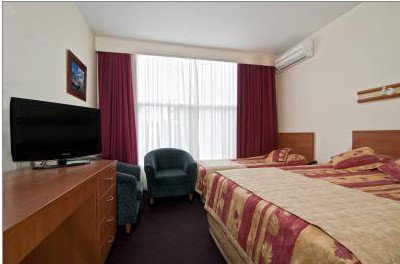 Comfort Inn North Shore - Coogee Beach Accommodation 3