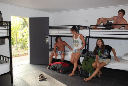 Nomads Noosa - Coogee Beach Accommodation 2