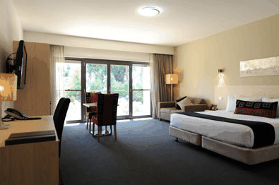 The Barn - Coogee Beach Accommodation 0