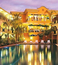 Palm Royale Cairns - Coogee Beach Accommodation 2