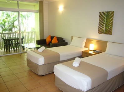Port Douglas Retreat - Coogee Beach Accommodation 3