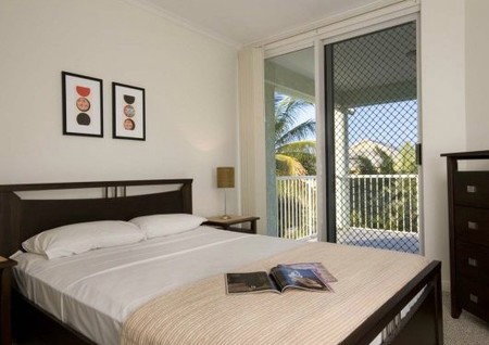 On The Beach Holiday Apartments - Coogee Beach Accommodation 2