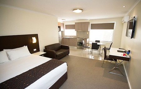 Country Comfort Premier Motel - Coogee Beach Accommodation 0