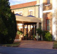 Monte Pio Motor Inn - Coogee Beach Accommodation