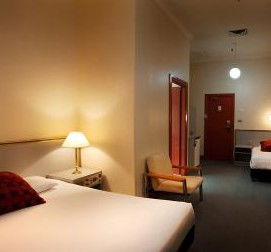 Monte Pio Motor Inn - Coogee Beach Accommodation 3