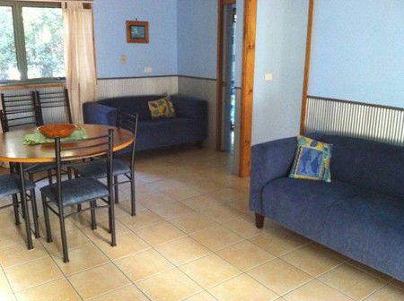 O'Carrollyns At One Mile Beach - Coogee Beach Accommodation 5