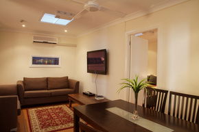 Manly Lodge Boutique Hotel - Coogee Beach Accommodation 0