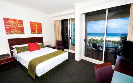 Outrigger Twin Towns Resort - Coogee Beach Accommodation 1