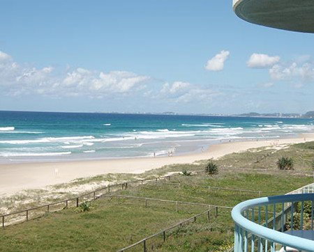 Paros On The Beach - Coogee Beach Accommodation 2