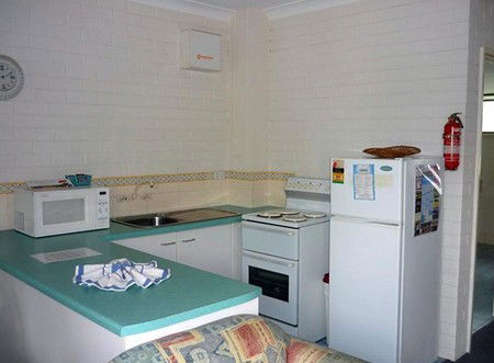 Broadbeach Central Holiday Units - Coogee Beach Accommodation 2