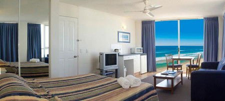 Chateau Beachside - Coogee Beach Accommodation 0
