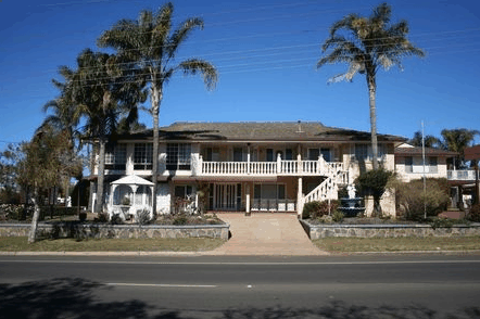 Clifford Park Holiday Motor Inn - Coogee Beach Accommodation 0