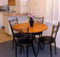 Manly Seaside Holiday Apartments - Coogee Beach Accommodation 5