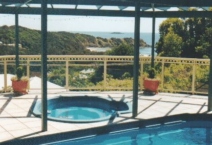 Aspirations At Diggers Beach - Coogee Beach Accommodation 1
