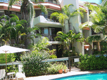Old Burleigh Court Holiday Apartments - Coogee Beach Accommodation 4