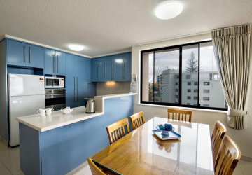 Kingsrow Holiday Apartments - Coogee Beach Accommodation 3