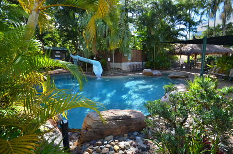 Raintrees Resort - Coogee Beach Accommodation 2