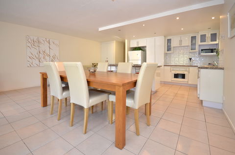 Raintrees Resort - Coogee Beach Accommodation 5