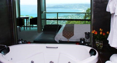 Arthurs Views - Bed & Breakfast Retreat - Coogee Beach Accommodation 7