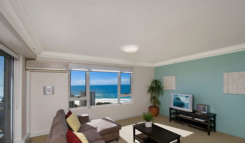 Belle Maison Apartments - Coogee Beach Accommodation 4