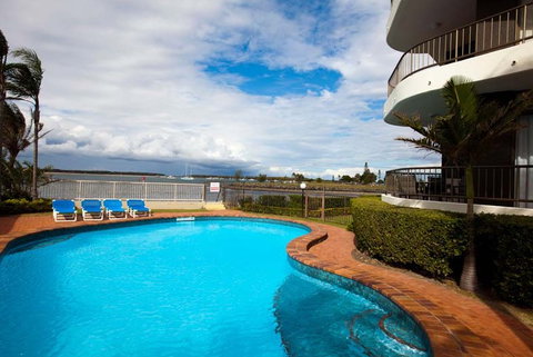 Broadwater Shores - Coogee Beach Accommodation 3