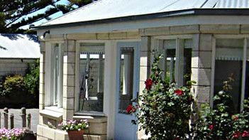 The Douglas - Coogee Beach Accommodation 2