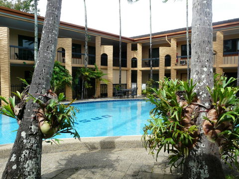 Oasis Inn Holiday Apartments - Coogee Beach Accommodation 2