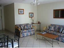 Quarterdeck Apartments - Coogee Beach Accommodation 7