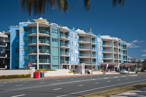 Grand Palais Beachside Resort - Coogee Beach Accommodation 7