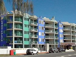 Grand Palais Beachside Resort - Coogee Beach Accommodation 8