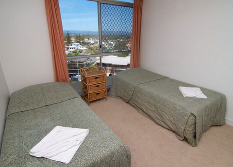 Foreshore Apartments, Mermaid Beach - Coogee Beach Accommodation 5