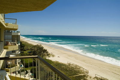 Foreshore Apartments, Mermaid Beach - Coogee Beach Accommodation 6