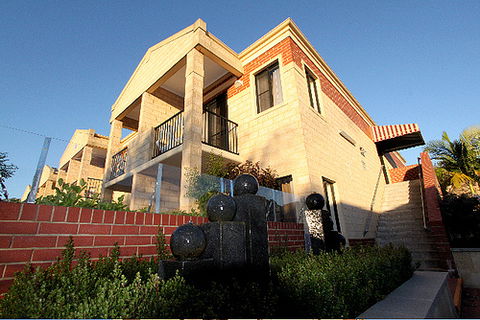 Country Comfort Inter City Perth Hotel & Apartments - Coogee Beach Accommodation 3