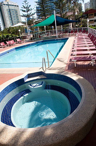 Surfers Century Apartments - Coogee Beach Accommodation 3