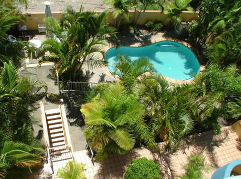 Burlington Holiday Apartments - Coogee Beach Accommodation 0