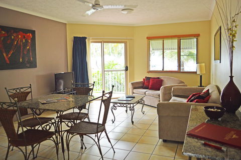 Cairns Beach Resort - Coogee Beach Accommodation 12