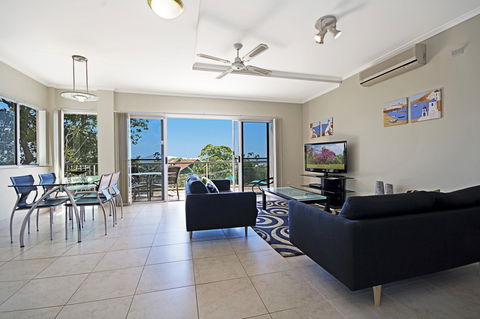 Taralla Apartments - Coogee Beach Accommodation 3