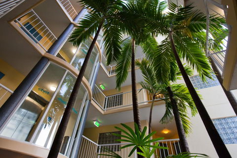 Inn Cairns Boutique Apartments - Coogee Beach Accommodation 3
