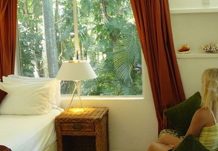 Villa Marine Seaside Holiday Apartments - Coogee Beach Accommodation 1