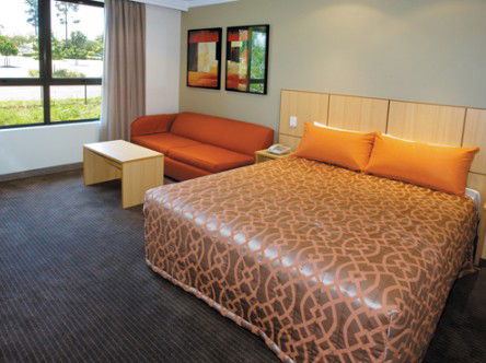 Travelodge Garden City - Coogee Beach Accommodation 1