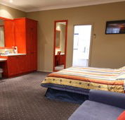 Best Western A Trapper's Motor Inn - Coogee Beach Accommodation