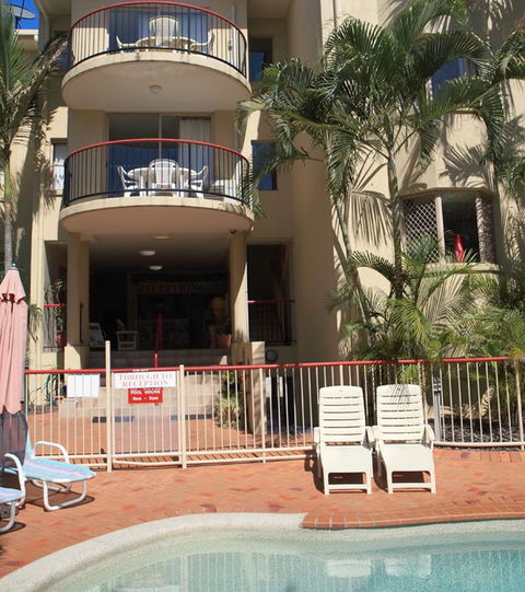 Santalina On Hervey Bay - Coogee Beach Accommodation 3