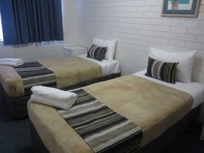 Trickett Gardens - Coogee Beach Accommodation 4