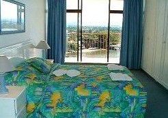 Thornton Tower Apartments - Coogee Beach Accommodation 5